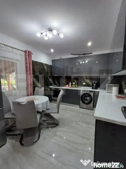 Casă cu 5 camere cu Teren 600 Mp în Turda
