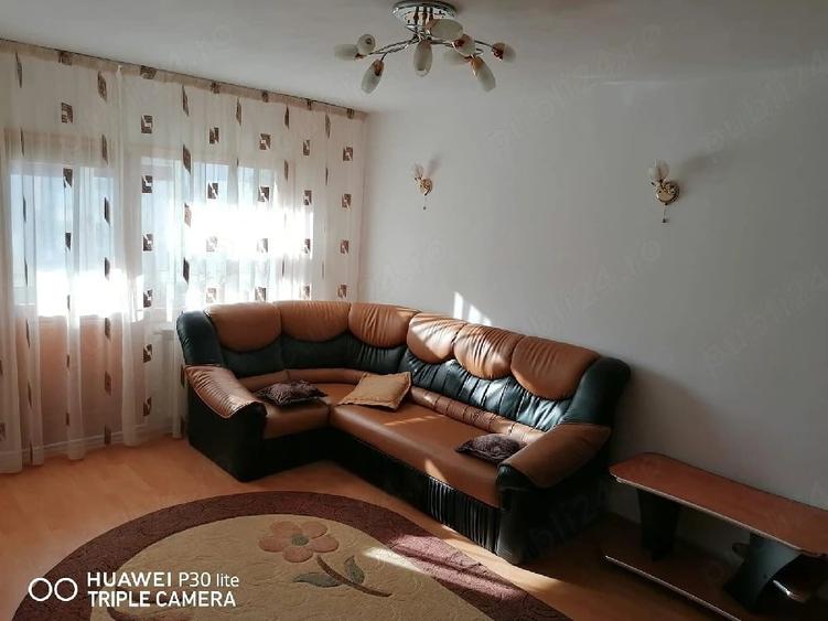 Apartament cu 2 camere decomandat în E3