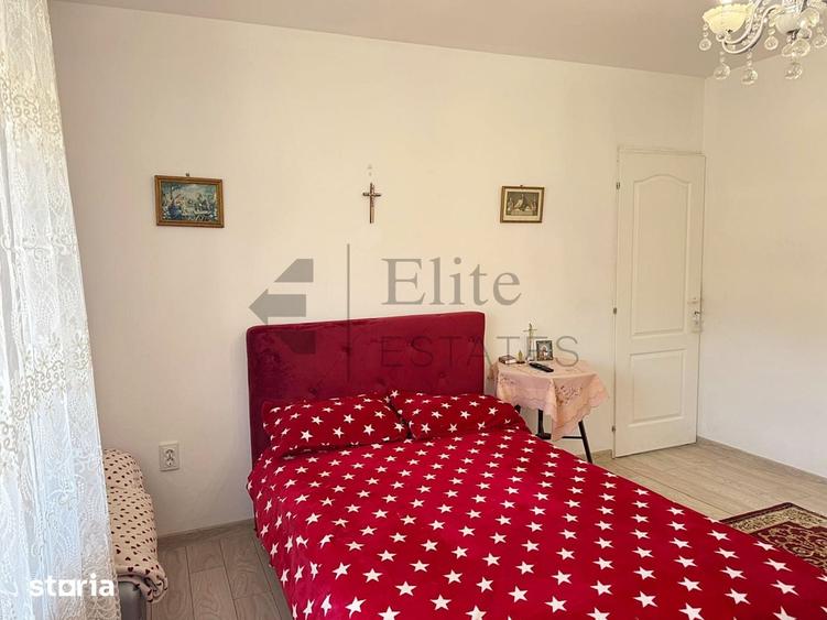 Casă cu Teren 1813 Mp în Tinca