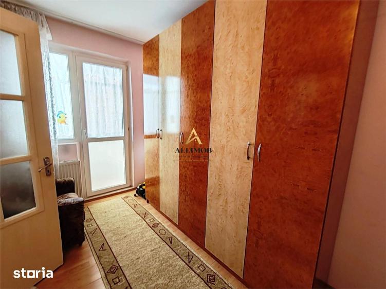 Apartament cu 2 camere în Peneș Curcanul