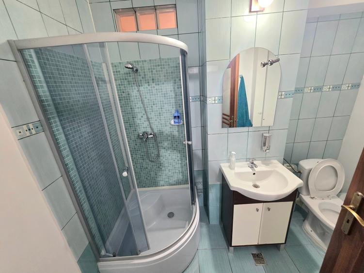 Garsonieră decomandată în Gării