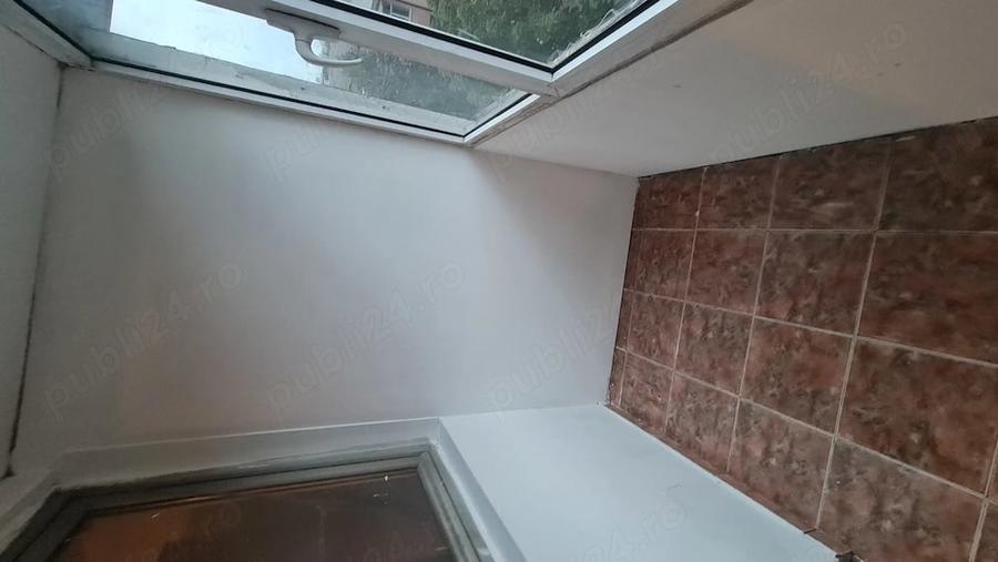 Vand apartament 2 camere - 2