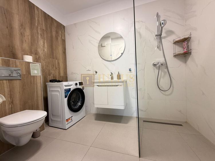 Apartament cu 2 camere semidecomandat, mobilat în Central