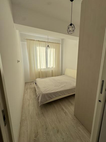 Apartament cu 2 camere semidecomandat în Centru Civic
