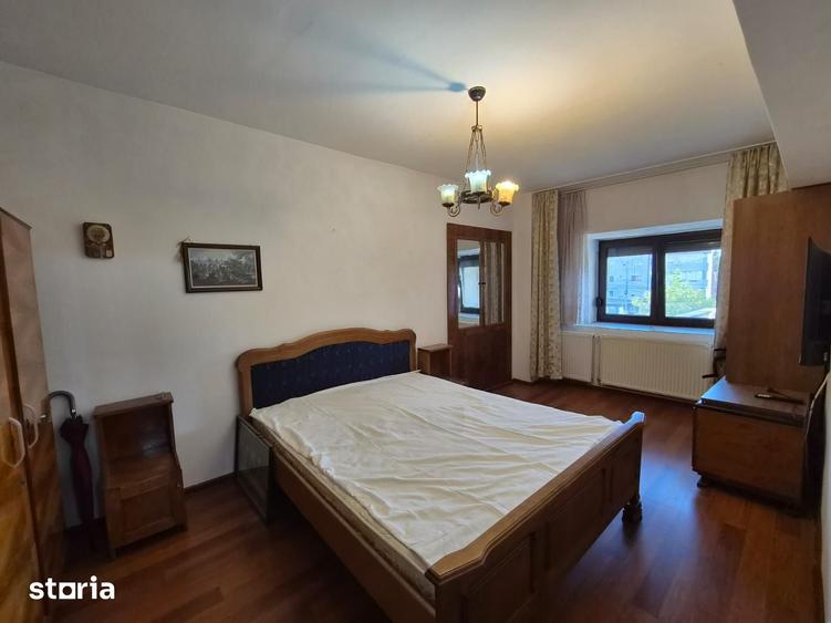Apartament cu 2 camere decomandat în Energiei
