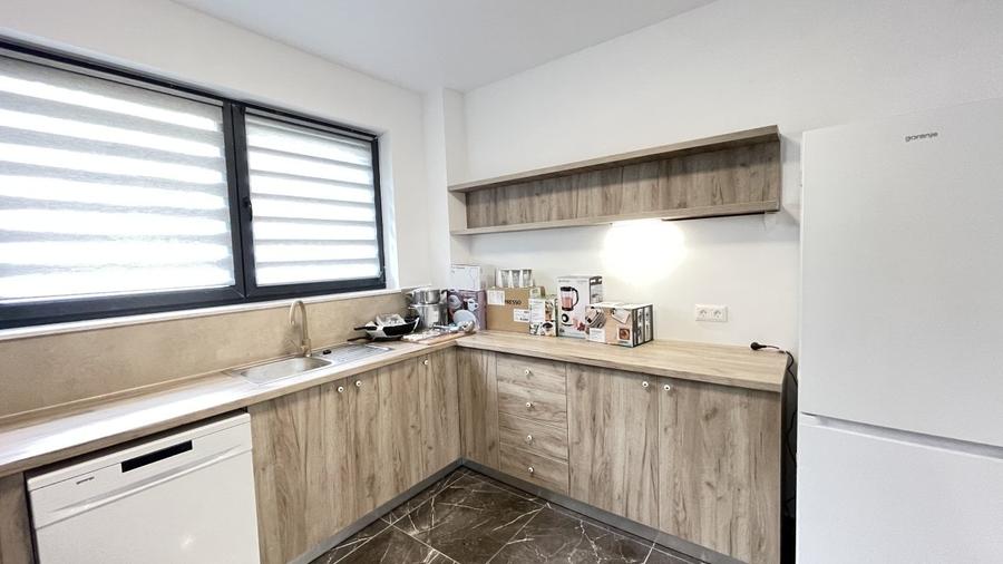 Casă individuală cu 5 camere cu Teren 600 Mp în Corbeanca