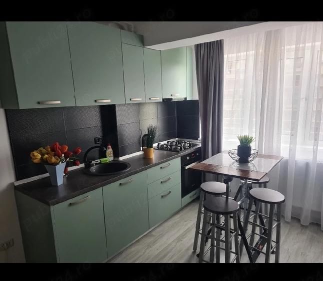 Apartament cu 2 camere decomandat în Exterior Vest