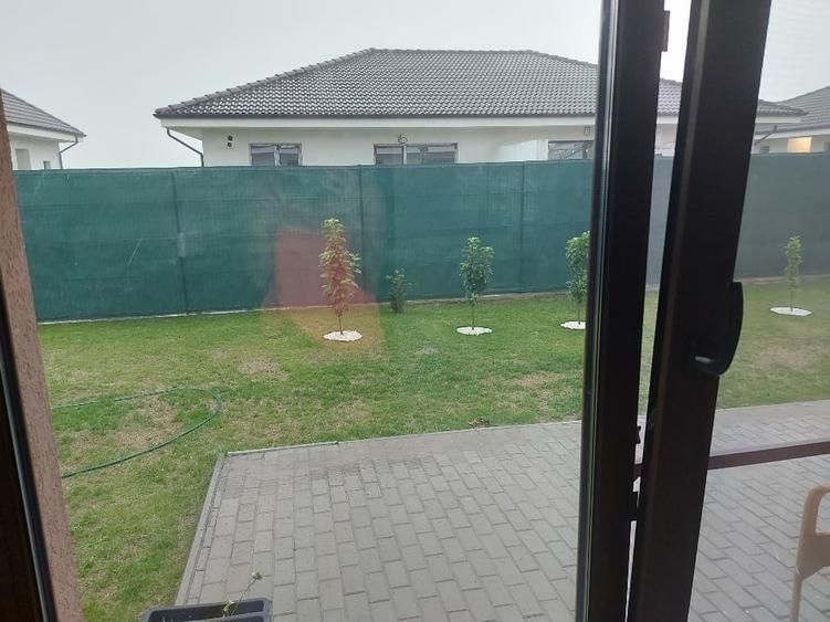 Duplex cu 3 camere cu Teren 250 Mp în Bucovăț (Dumbrava)