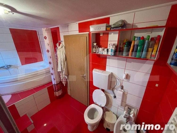Casă cu 8 camere cu Teren 260 Mp în Central