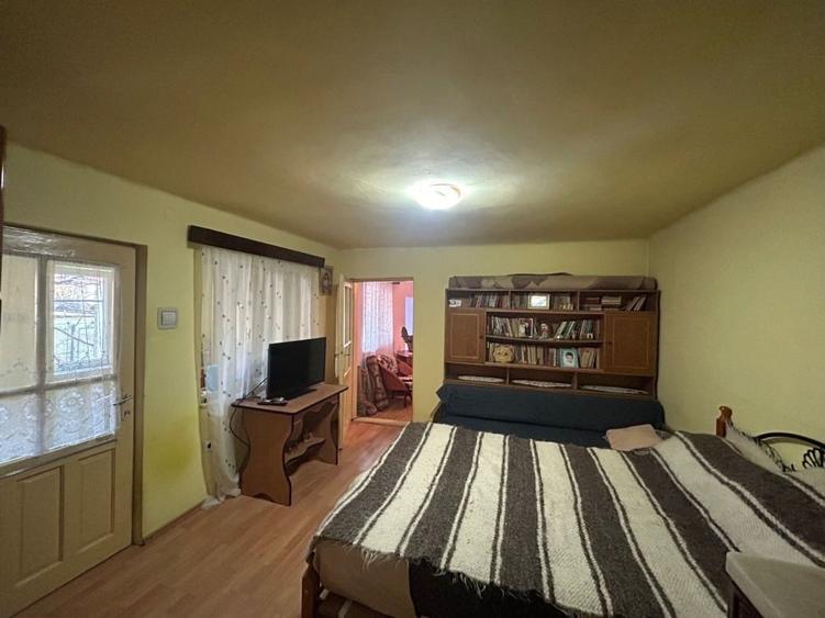 Casă cu 3 camere cu Canalizare în Brestei