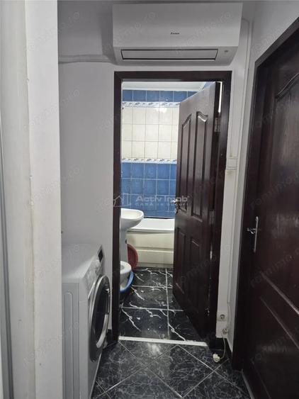 Apartament cu 3 camere decomandat în Aradul Nou