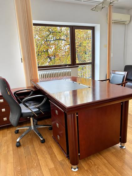 Apartament cu 3 camere decomandat, mobilat în Cotroceni