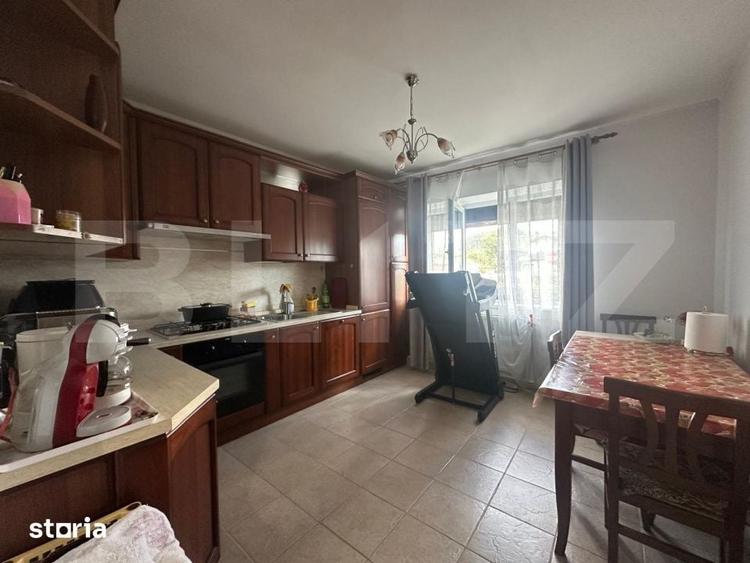 Casa cu 2 apartamente, 2 corpuri si teren Rasnov - 10