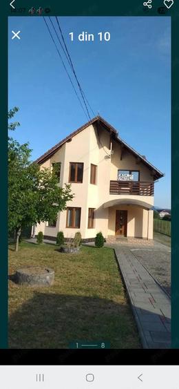 Casă cu Teren 5000 Mp în Central