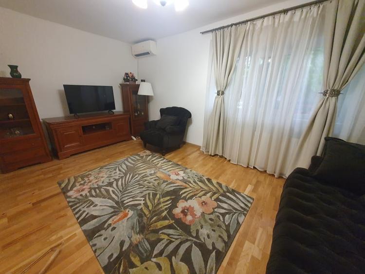 Apartament cu 2 camere decomandat în Aviației