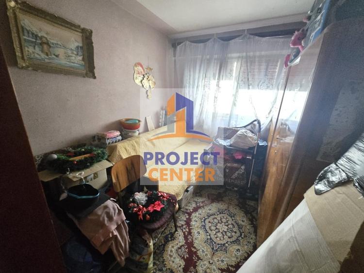 Apartament cu 4 camere decomandat în Ultracentral