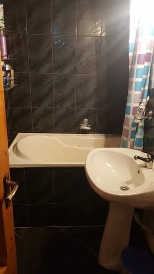 Apartament cu 2 camere semidecomandat, mobilat în Micro 9