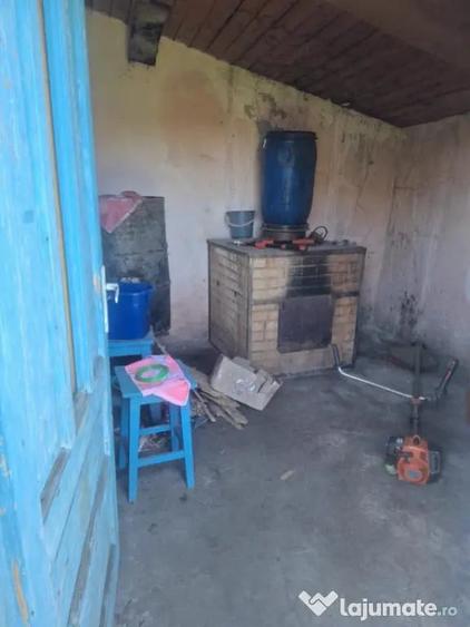 Casă cu 4 camere cu Teren 850 Mp în Coada Malului