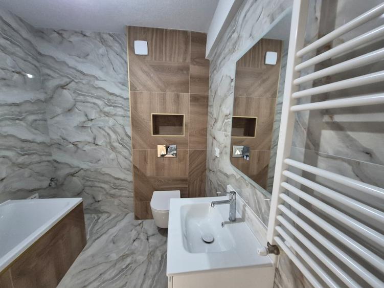 Apartament cu 2 camere decomandat în Valea Lupului