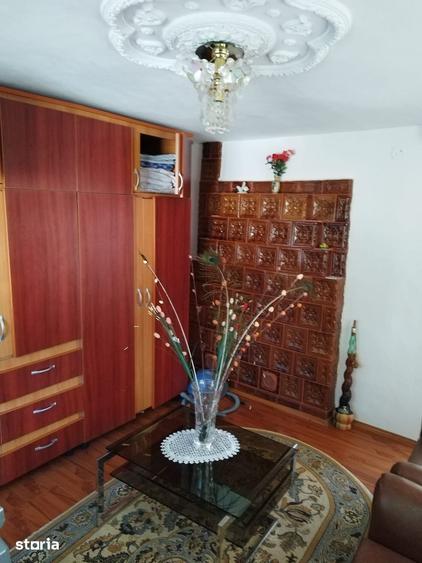 Casă cu 2 camere cu Teren 1300 Mp în Crăcăoani