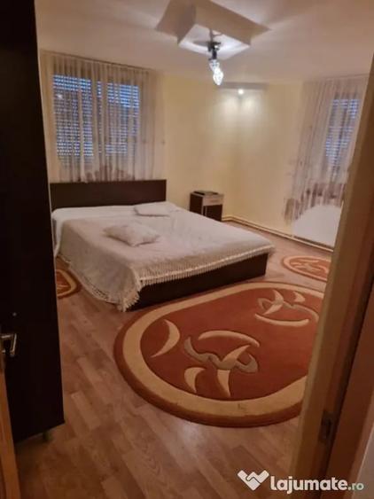 Casă cu 4 camere cu Teren 1724 Mp în Iaslovăț