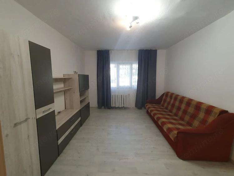 Apartament cu 2 camere semidecomandat în Olimpia-Stadion