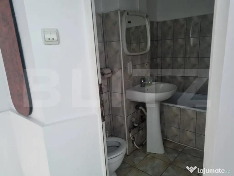 Apartament cu 2 camere decomandat în Decebal