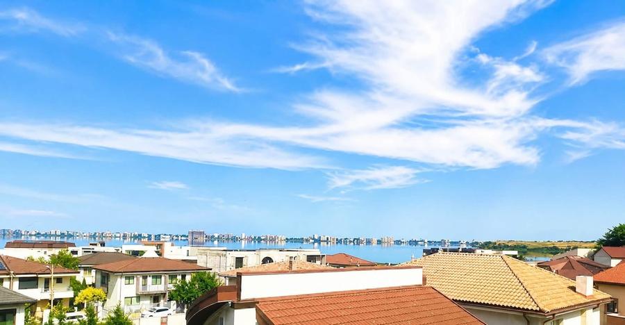 Apartament cu 3 camere decomandat în Exterior Sud