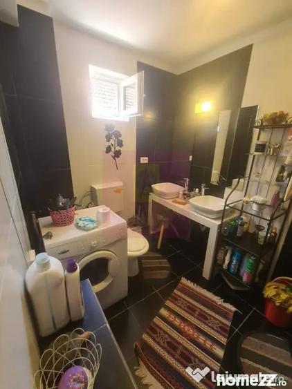 Casă cu 4 camere cu Teren 325 Mp în Brebu