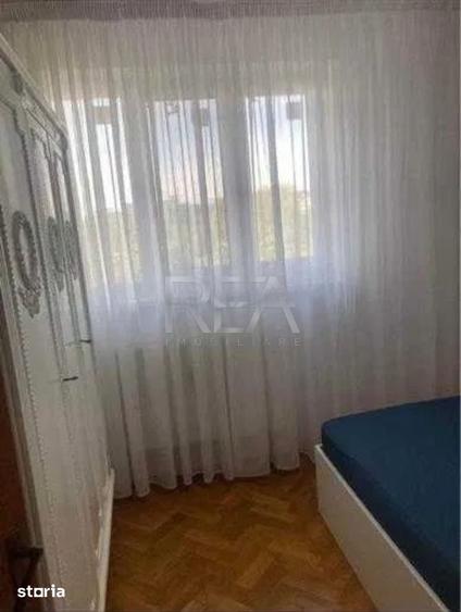 Apartament cu 3 camere decomandat în Drumul Taberei