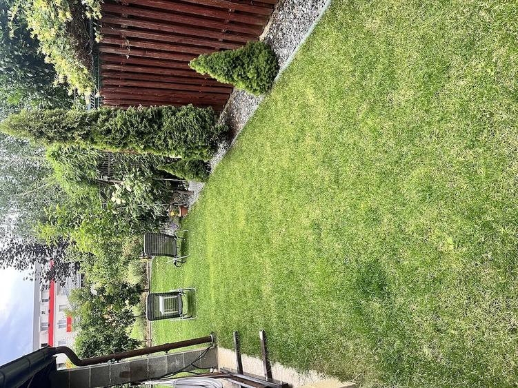 Casă cu Teren 230 Mp în Florești