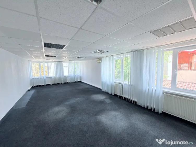 Spațiu comercial, de 14 mp, în Central