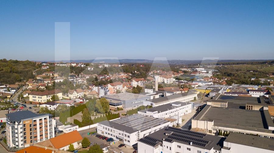 Spațiu industrial, de 5,457 mp, în Cisnădie