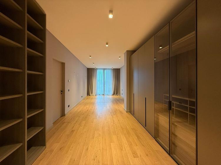 Apartament cu 4 camere, mobilat în Floreasca