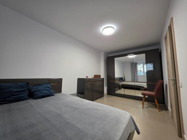 Apartament cu 4 camere în Titan