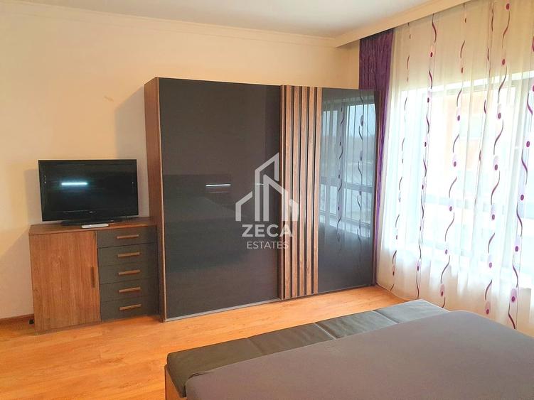 Apartament cu 4 camere decomandat, mobilat în Tei