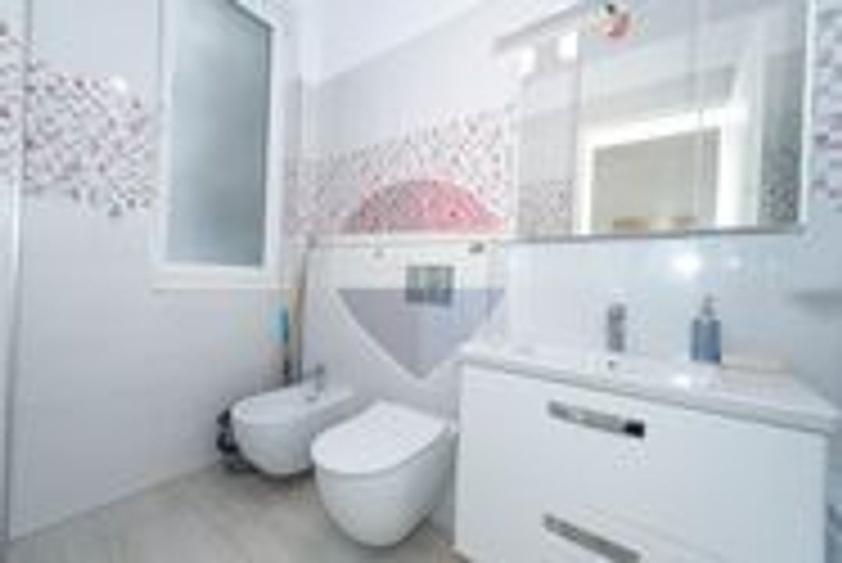 Apartament de inchiriat, 137 mp, central, curte proprie - 10