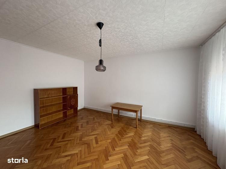 Apartament cu trei camere cartier Racadau - 2