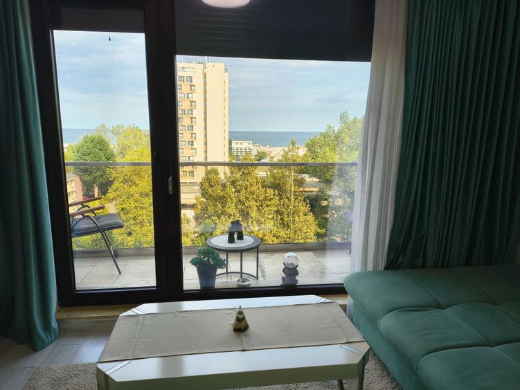 Apartament cu 2 camere semidecomandat în Ultracentral