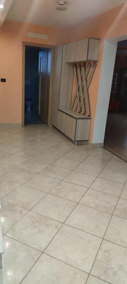 Casă cu Teren 1000 Mp în Central