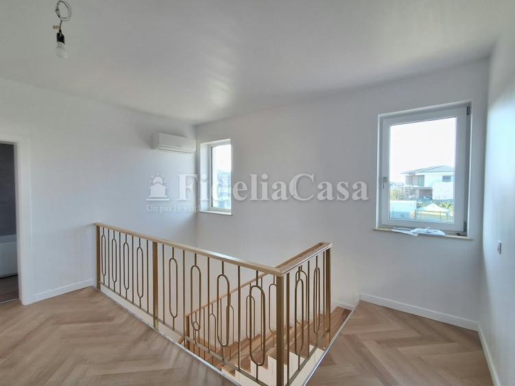 Casă cu 4 camere cu Teren 528 Mp în Breazu