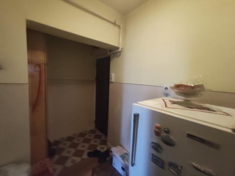Apartament cu 2 camere semidecomandat, mobilat în Central