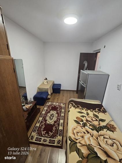 Apartament cu 2 camere decomandat în Trivale