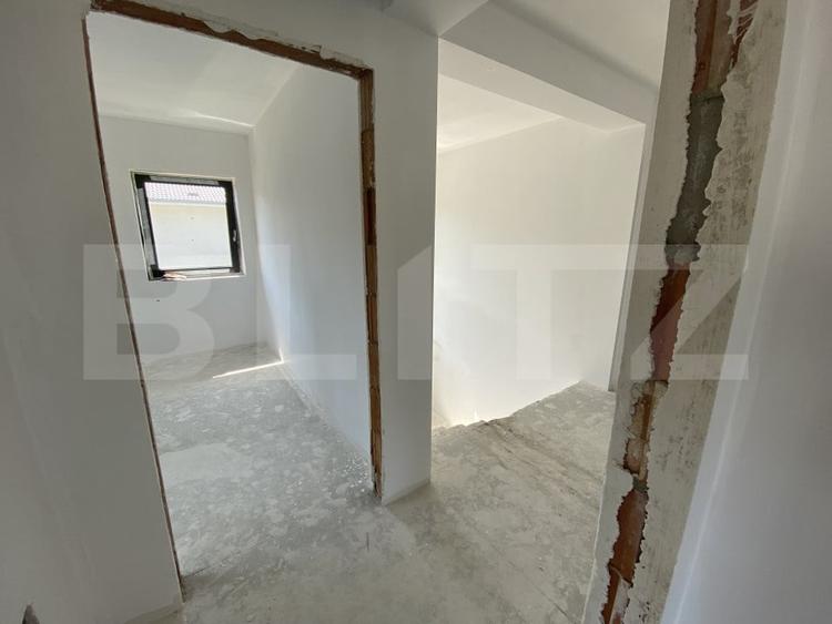 Casă individuală cu 4 camere cu Teren 500 Mp în Exterior Sud