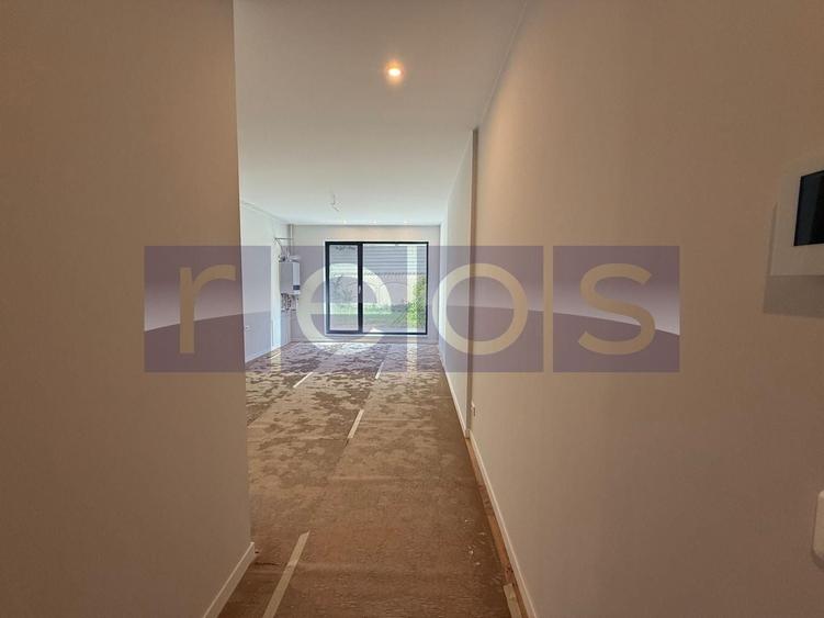 Apartament cu 3 camere în Străulești