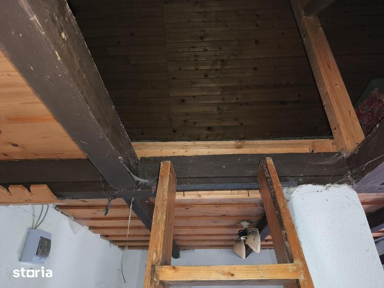 Casă cu Teren 1680 Mp în Ernei