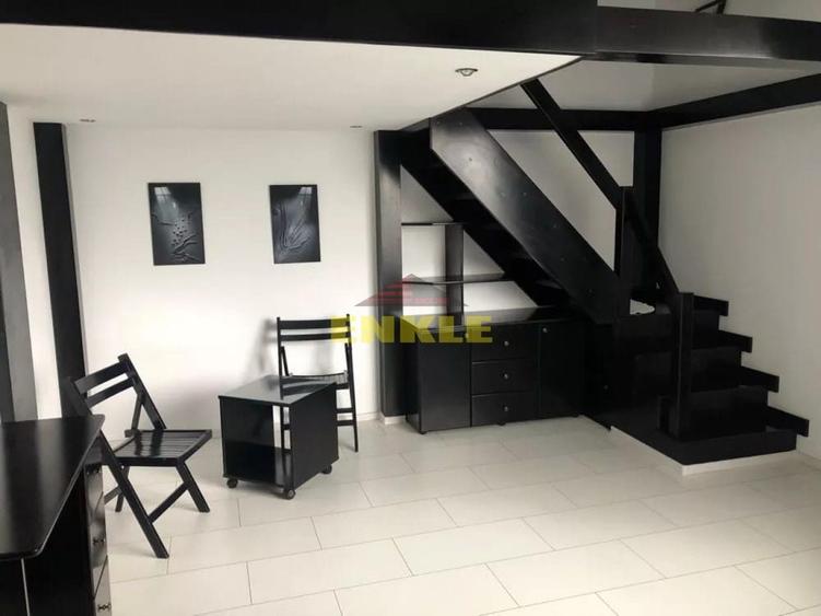 Casă individuală cu 5 camere cu Canalizare în Exterior Vest