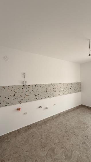 Casă individuală cu 4 camere cu Canalizare în Miroslava