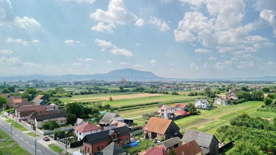 Teren Construcții intravilan de 1777 mp, în Stupini