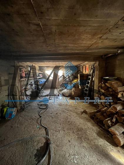 Casă individuală cu 3 camere cu Canalizare în Nord